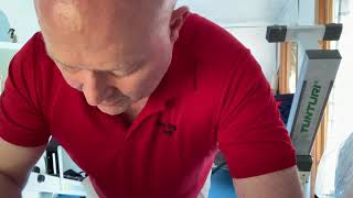 Home exercise tutorial no. 9 The tracksuit