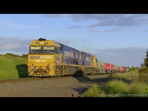 4MA5 With NR Class Locomotives & Shipping Containers (1/11/2017) - PoathTV Australian Trains