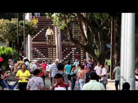 Sonando el Tambor (Video Oficial) - Clandeskina Orquesta