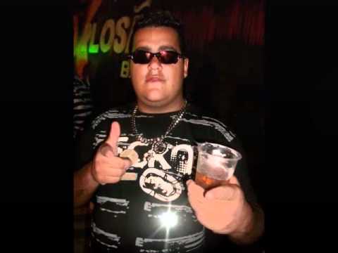 MC BINHO DA PENHA MAIS UMA ME QUE CHORA