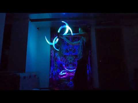 Buugeng Lightshow to Drowning - Ravenscoon & Illanthropy