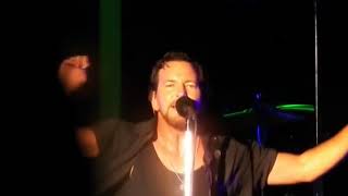 Pearl Jam - Lightning Bolt - Wrigley Field (July 19, 2013)