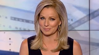 Sandra Smith Shows Off Her Huge Size In New Photo