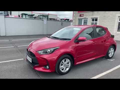 Toyota Yaris 1.5 HYBRID LUNA 4DR - LOW MILEAGE - Image 2