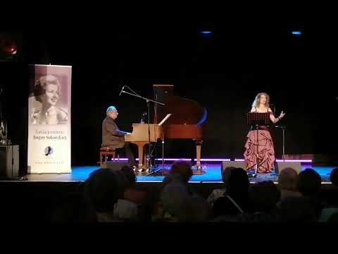 Tangolita z operetki „Bal w Savoy'u”. Śpiewa Grażyna Mądroch. Ария из оперетты "Бал в Савойе"