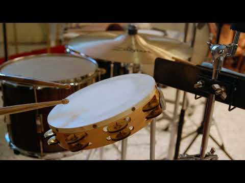 Maneva, MC Hariel - Banco De Areia (drums backing track)