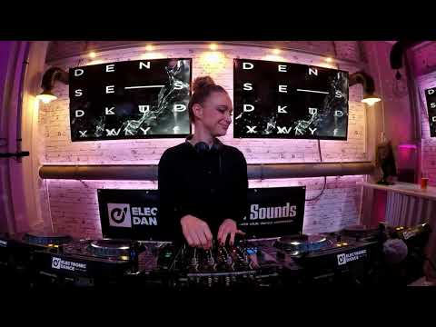 Uncoded Radio #SwitchCode | Denise Schneider at Electronic Dance TV
