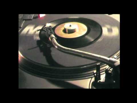 Marcia Griffith - Play Me 7"