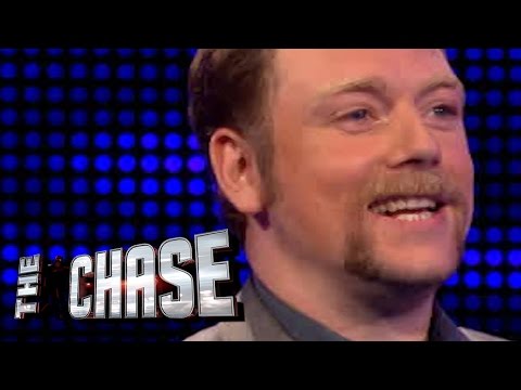 The Celebrity Chase - Rufus Hound Outrageously Flirts With The Governess!