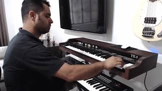 Video thumbnail for Testando meu YamahaMX61 junto com meu Tokai TX-5 by Wiliam Silva