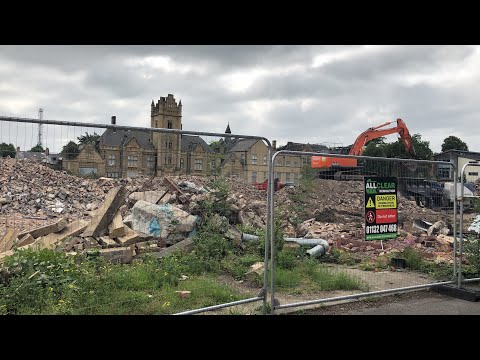 Clayton hospital in Wakefield been demolished