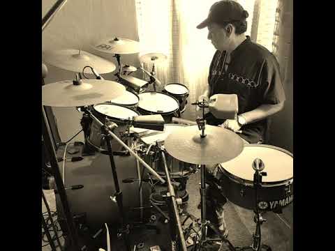 Cinematic 7/8 "Grasping at straws"