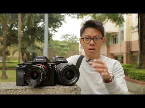 Sony A7 vs. A7R Hands-on Review