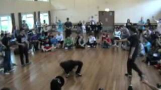 preview picture of video 'Chaos and Boost (H2O Crew - Wales) Vs Extraordinary Gentlemen (EXG - Holland) @ The Melee, Kent'