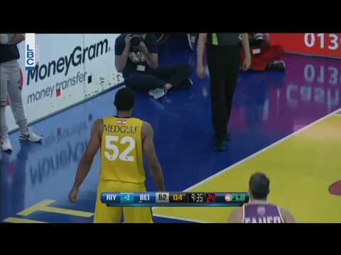 Lebanese Basketball League 2017/2018 - Riyadi v/s Beirut  Mike Harris Dunk