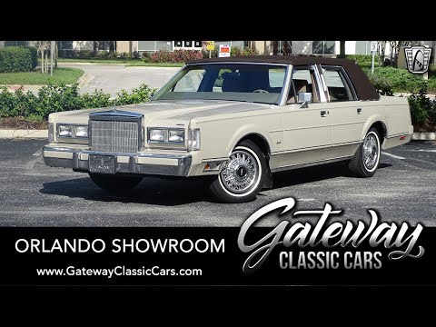 1988 Lincoln Town Car (CC-1546278) for sale in O'Fallon, Illinois