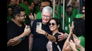 Watch: Tim Cook helps open the new Apple store in India