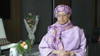 Ellen Johnson Sirleaf clama por equidade e igualdade para as mulheres