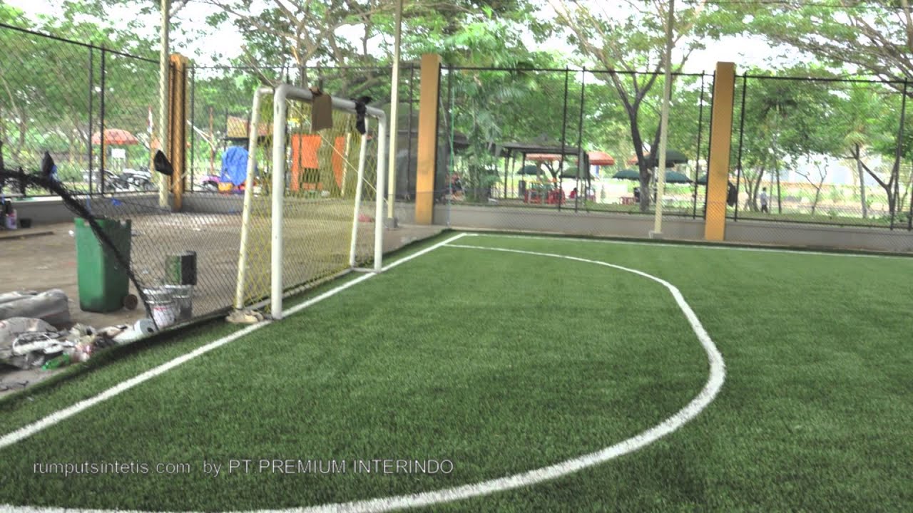 Rumput sintetis futsal dan landscape by PT.PREMIUM INTERINDO