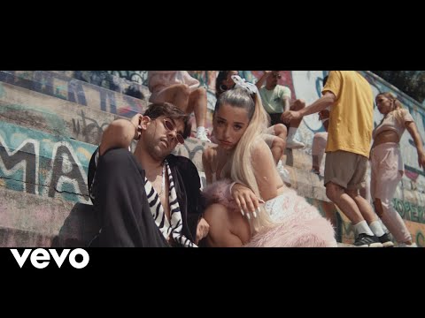 Lola Indigo, Don Patricio - Lola Bunny (Video Oficial)