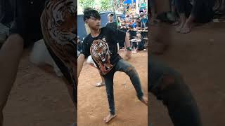 Download lagu ebek margo budoyo giri laras gumelem wetan #jaranan #kudokepang #jathilan #jaranlumping #barongan mp3