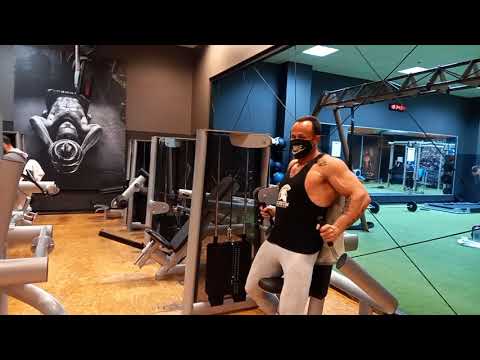 DESTROZANDO LOS TRICEPS EN LA MAQUINA DE FONDOS -  RODRIGO BERMEJO - NOVIEMBRE 2020