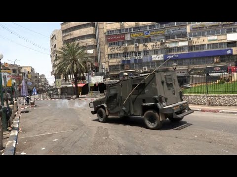 Palestinians clash with Israeli forces during raid in West Bank's Nablus | AFP