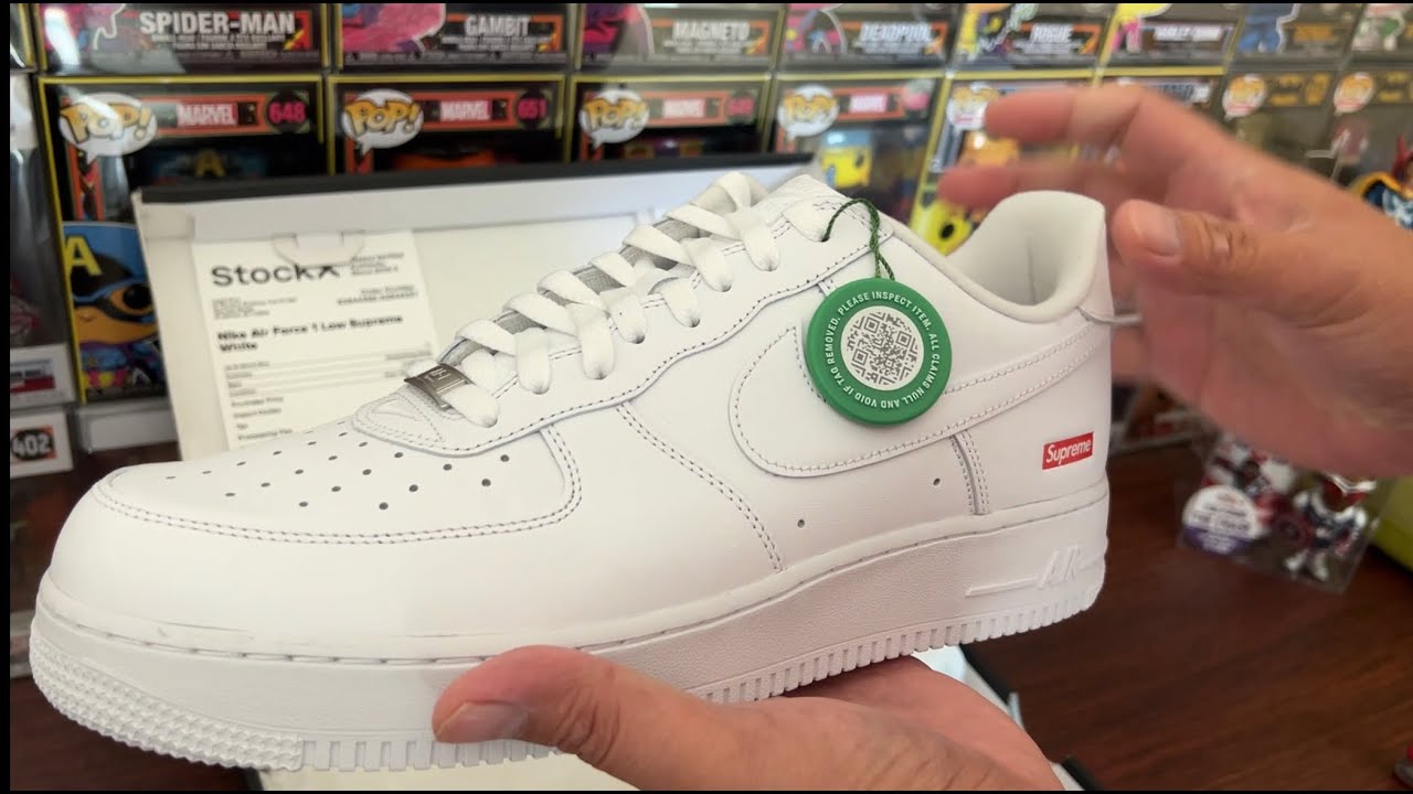 Nike Air Force 1 Low Supreme White unboxing