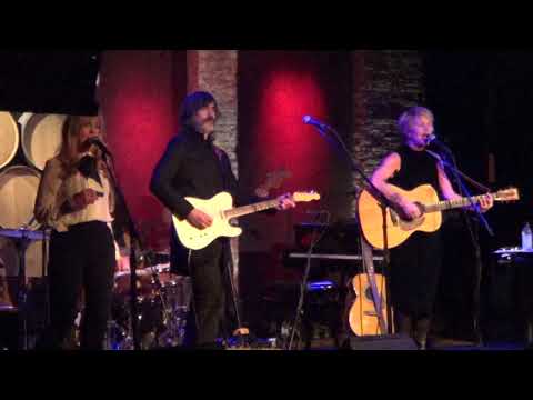 Shawn Colvin @The City Winery, NY 11/6/17 Get Out Of This House