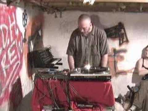 PBK Live Experimental Noise Drone Music, NY 2004