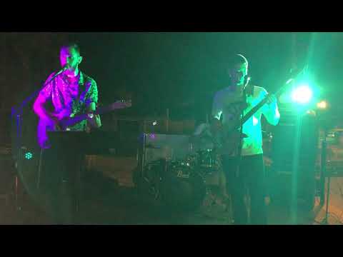 Tritonicos   Saideira, Sonífera Ilha, Rádio Blá