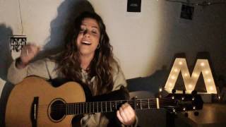 DESPACITO - LUIS FONSI FT. DADDY YANKEE (Acoustic cover MIRIAM RODRÍGUEZ)