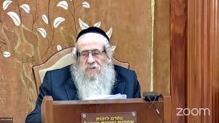 הרה"ג הרב וועכטר שליט"א ב' טבת תשפ"ד - מאמר הרבי הריי"צ חנוכה תרפ"ו ד"ה ואתה ברחמיך (הרב אברהם מנחם מענדל וכטר) - התמונה מוצגת ישירות מתוך אתר האינטרנט יוטיוב. זכויות היוצרים בתמונה שייכות ליוצרה. קישור קרדיט למקור התוכן נמצא בתוך דף הסרטון