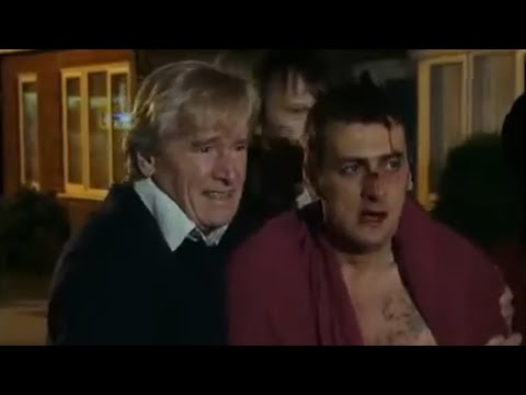 Coronation street - Charlie Stubbs beats up Peter