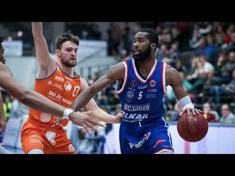 Tavarius Shine 18 poäng & 7 returer vs. Umeå BSKT