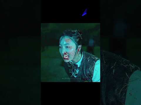 she left her alone when zombie come karma she was left alone 🤯 #kdrama #shorts