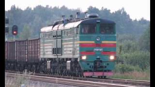 preview picture of video '2TE10M-3424 & 2M62U-0266 in Livberze station 4.08.2009.'