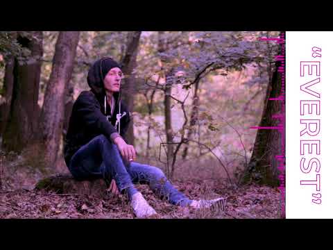 Dfrent - Everest (prod Tommy Easy)