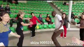 Kahua ka rose ....... Live performance in china Kahua ka rose ....... Live performance in china