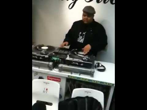 @ FILTHY RICH'S BARBER SHOP CUTTIN SHIT UP IN QUEENS! x DJ FATFINGAZ MARCH 2010 @djfatfingaznyc