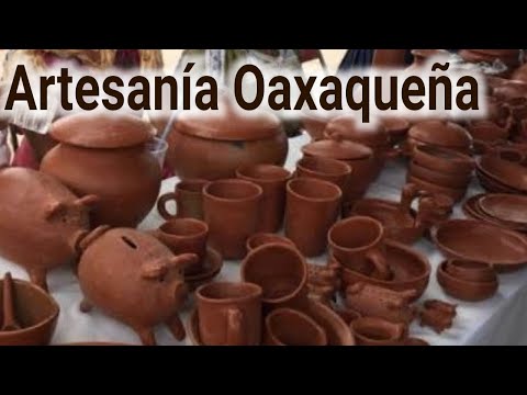 LAS ARTESANIAS EN BARRO ROJO EN TAVEHUA OAXACA.
