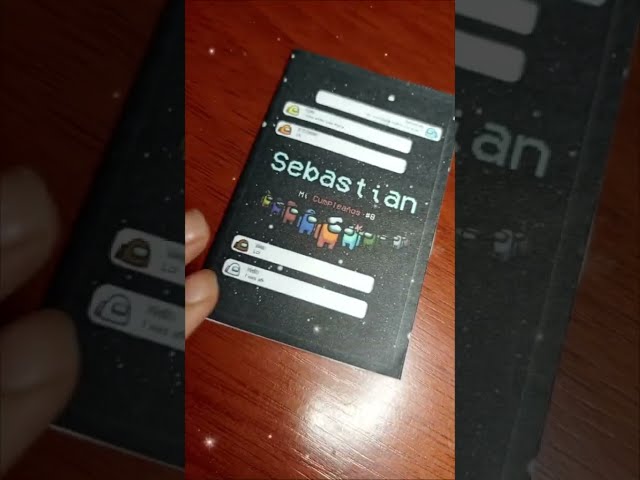 Vídeo relacionado con Collar de libro Personalizado Para Hija Colgante de libro Grabado Personalizar Nombre Icono 6 Páginas de Información Collars Personalizado con Diseño de libros of Para Cumpleaños Graduación (Collar)