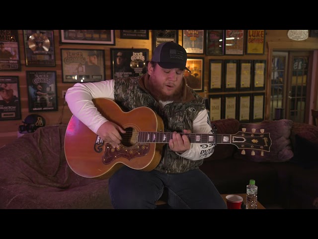 The Rise of Luke Combs: A Musical Biography 