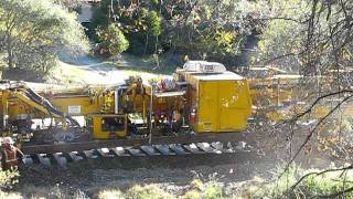 preview picture of video 'TRT-909 at Auburn Calif track #1 Rail and Tie Replacement Part 2'