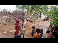 మా ఊరి వినాయక చవితిలో ఉట్టి కొడుతున్�