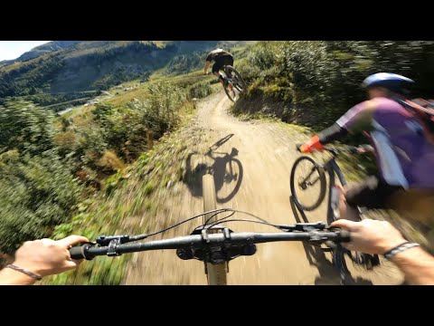 Final party laps in Châtel bikepark | Commencal T.E.M.P.O. | Follow POV
