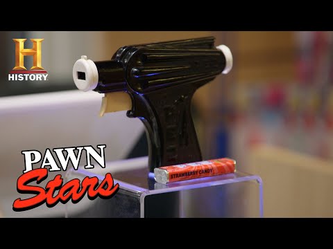 Pawn Stars: Chumlee Has a Sweet Tooth for a Rare Pez Gun (Season 16) | History