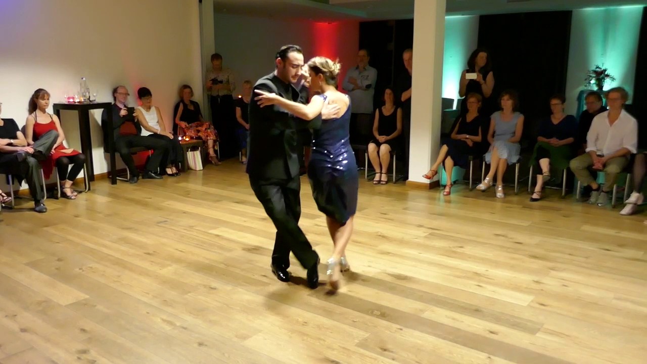 Video thumbnail for Bailando Reisen presents: Fausto Carpino & Stephanie Fesneau