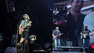 Brad Paisley - Last Time For Everything Live at 013 Tilburg.
