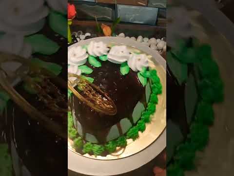 Beautiful Chocolate cake || My Cake || Rasika Patil || #cakedecorating #birthday #chocolatecake